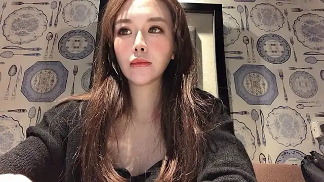 Tw Zoella online show from 12-03-24, 06:04