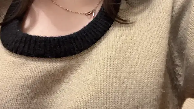 Tw Zoella online show from 02-12-25, 07:44