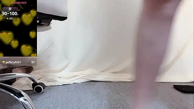 Tw Zoella online show from 03-27-26, 05:01