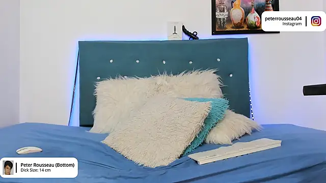 Snapshot of Max_and_Peter chatting on 03-19-25, 07:49 Max and Peter online show from 03-19-25, 07:49