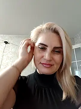 JennyOMay online show from 01-10-26, 03:52