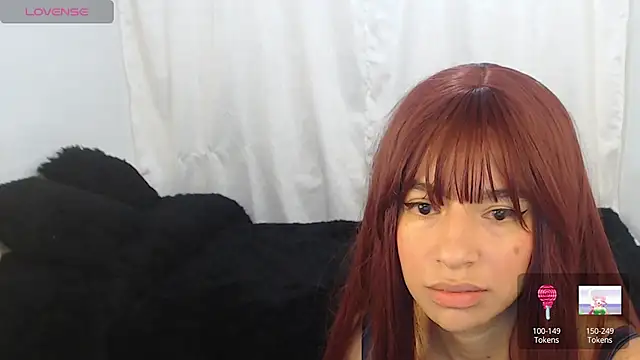 Snapshot of Liz_Galactic chatting on 06-10-26, 07:02 Liz Galactic online show from 06-10-26, 07:02
