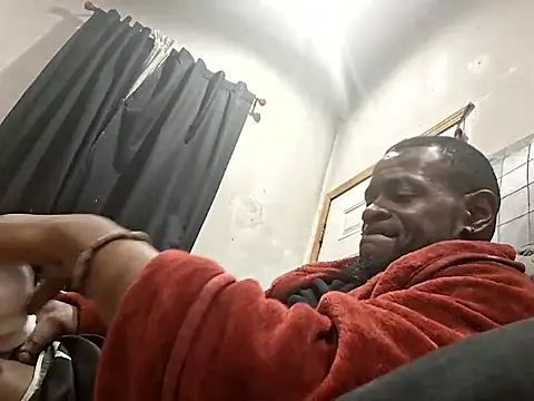 Snapshot of Maculine_Stayr chatting on 03-01-26, 11:45 Maculine Stayr online show from 03-01-26, 11:45