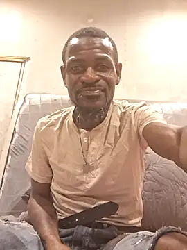 Snapshot of Maculine_Stayr chatting on 03-08-26, 05:55 Maculine Stayr online show from 03-08-26, 05:55