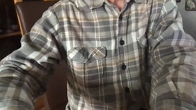 Snapshot of owlbimaik@xh chatting on 01-16-26, 11:36 owlbimaikxh online show from 01-16-26, 11:36