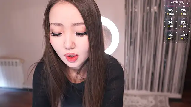 k kimikooo online show from 01-13-25, 04:39