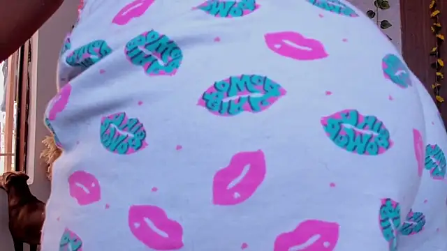 Snapshot of kelly_thomson chatting on 02-09-26, 02:32 kelly thomson online show from 02-09-26, 02:32