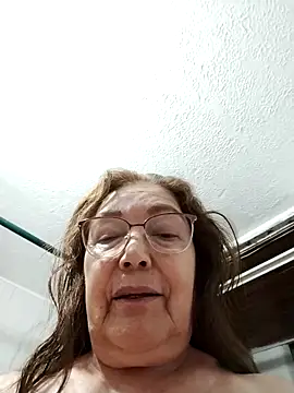 Vicky Rosse online show from 09-16-25, 03:46