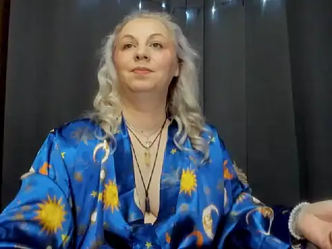 Snapshot of BroklynRydes chatting on 11-12-25, 10:09 BroklynRydes online show from 11-12-25, 10:09