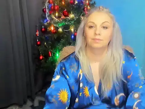 Snapshot of BroklynRydes chatting on 12-16-25, 10:37 BroklynRydes online show from 12-16-25, 10:37