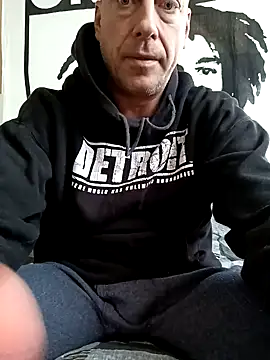 Snapshot of Full_Devotion76 chatting on 01-11-25, 09:26 Full Devotion76 online show from 01-11-25, 09:26