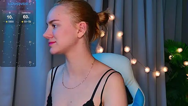 Ramona    online show from 01-06-26, 06:28