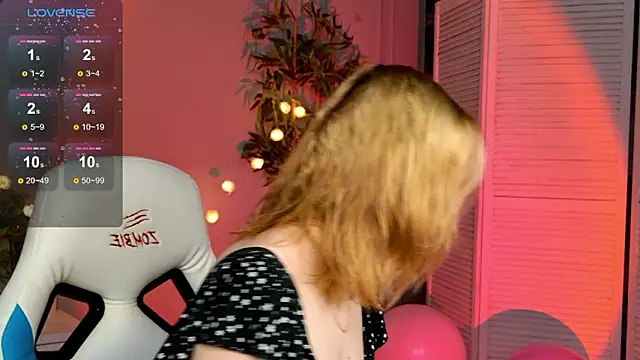 Ramona    online show from 03-07-26, 06:21