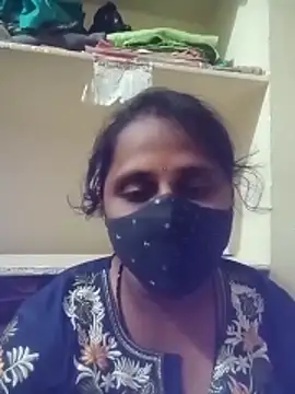 Snapshot of Indiantina chatting on 11-01-25, 05:59 Indiantina online show from 11-01-25, 05:59