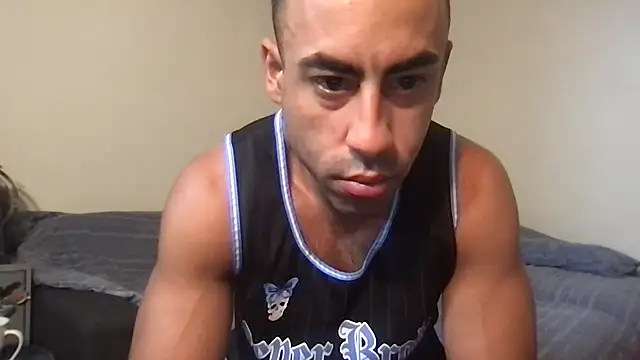 Snapshot of BigGuyMuscle chatting on 10-13-25, 07:25 BigGuyMuscle online show from 10-13-25, 07:25