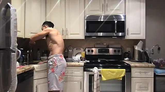 BigGuyMuscle online show from 02-27-26, 02:22