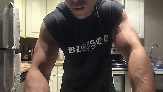 BigGuyMuscle online show from 06-20-26, 01:19