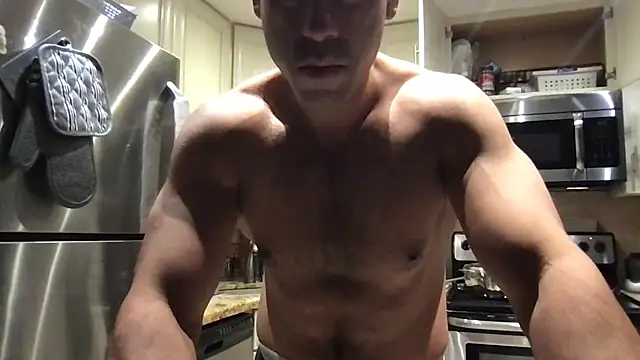 BigGuyMuscle online show from 06-26-26, 03:22