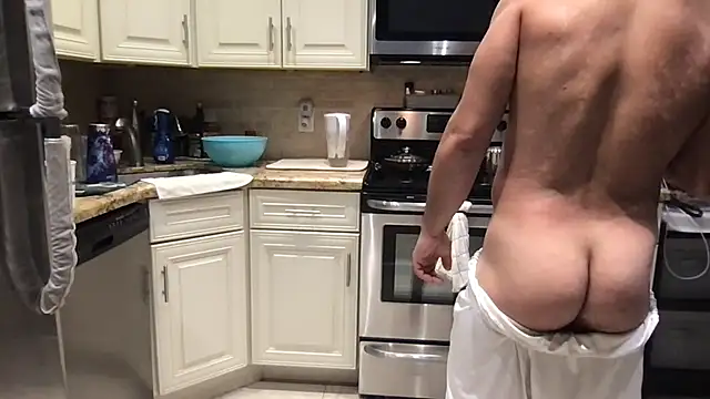 BigGuyMuscle online show from 07-28-26, 05:45