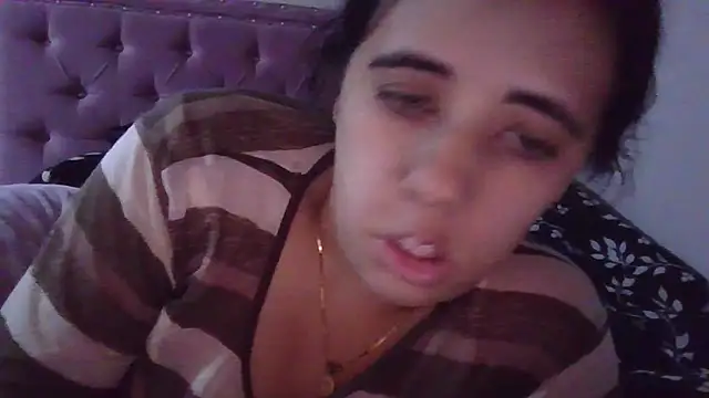 Snapshot of annarose19 chatting on 12-10-24, 12:39 annarose19 online show from 12-10-24, 12:39
