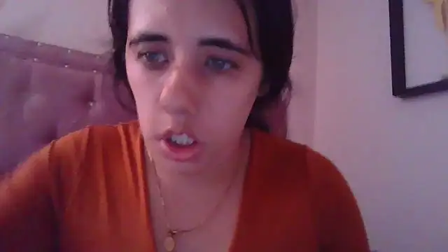 Snapshot of annarose19 chatting on 12-14-24, 10:18 annarose19 online show from 12-14-24, 10:18