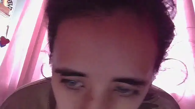 Snapshot of annarose19 chatting on 12-30-24, 05:13 annarose19 online show from 12-30-24, 05:13