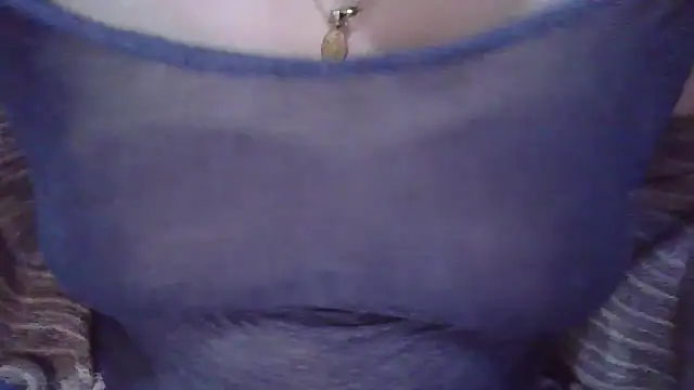 Snapshot of annarose19 chatting on 01-03-25, 11:12 annarose19 online show from 01-03-25, 11:12