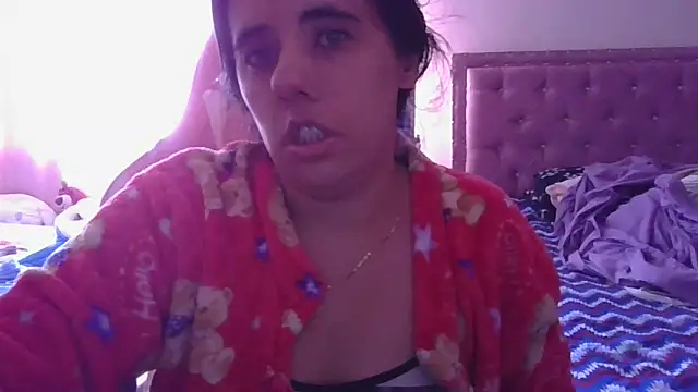Snapshot of annarose19 chatting on 01-22-25, 08:49 annarose19 online show from 01-22-25, 08:49