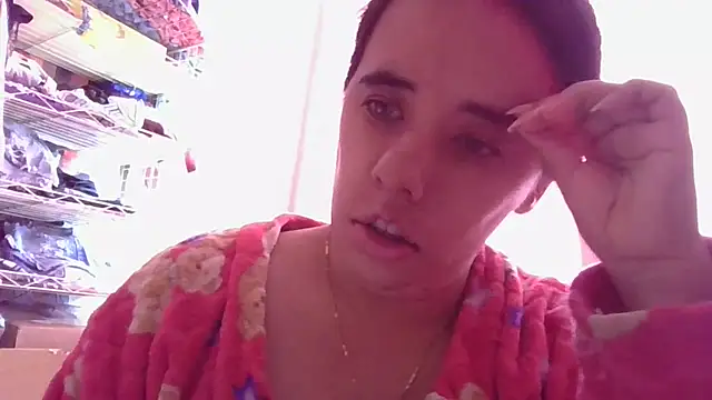 Snapshot of annarose19 chatting on 01-31-25, 05:53 annarose19 online show from 01-31-25, 05:53