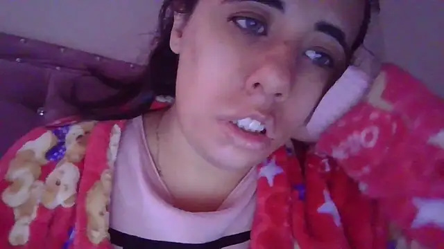Snapshot of annarose19 chatting on 03-04-25, 09:32 annarose19 online show from 03-04-25, 09:32
