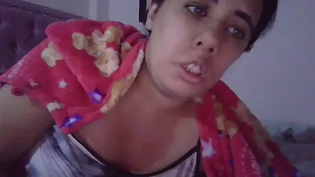 Snapshot of annarose19 chatting on 03-11-25, 12:11 annarose19 online show from 03-11-25, 12:11