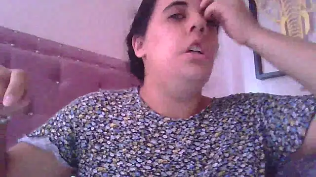 Snapshot of annarose19 chatting on 03-22-25, 09:21 annarose19 online show from 03-22-25, 09:21