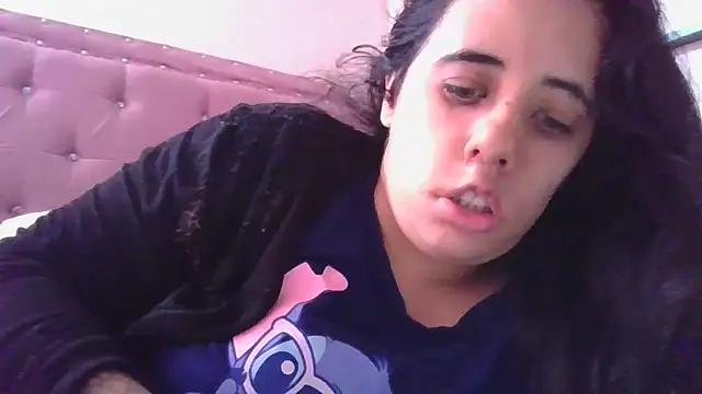 Snapshot of annarose19 chatting on 09-17-25, 07:37 annarose19 online show from 09-17-25, 07:37