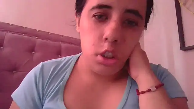 annarose19 online show from 12-18-25, 05:30