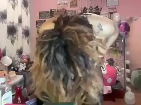 latinacubana online show from 01-04-25, 12:59