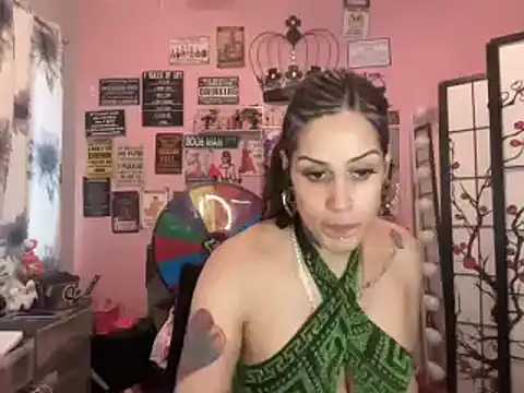 latinacubana online show from 01-12-25, 08:36