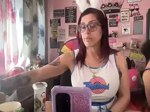 latinacubana online show from 03-09-25, 08:42