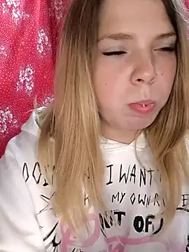 Zuli Kiska online show from 10-03-25, 11:18