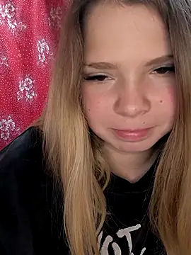 Zuli Kiska online show from 11-07-25, 07:41