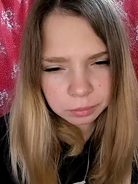 Zuli Kiska online show from 11-15-25, 12:23