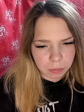 Zuli Kiska online show from 11-27-25, 08:44