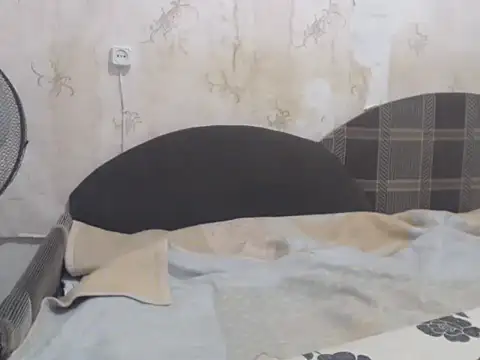 Snapshot of Ameliabusty chatting on 01-19-25, 02:06 Ameliabusty online show from 01-19-25, 02:06