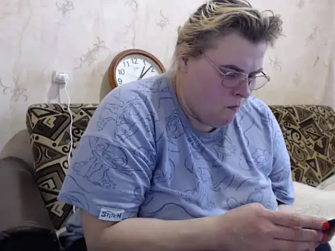 Snapshot of Ameliabusty chatting on 11-12-25, 11:10 Ameliabusty online show from 11-12-25, 11:10