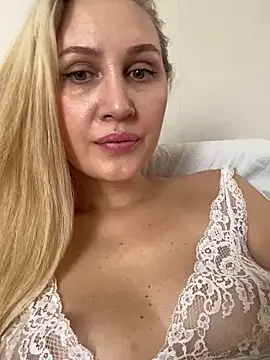 YourBlondee online show from 02-12-25, 05:58