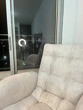 Snapshot of WowAna chatting on 03-03-25, 01:53 WowAna online show from 03-03-25, 01:53