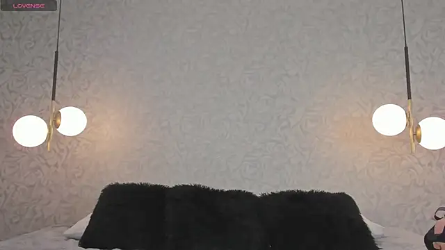 danaythamara1 online show from 12-03-25, 09:57