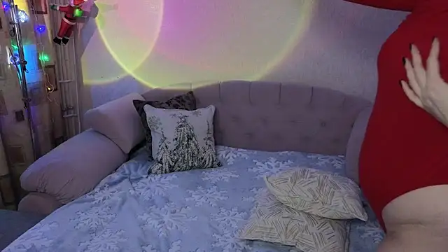 Snapshot of Vivian_Davis chatting on 12-22-25, 09:12 Vivian Davis online show from 12-22-25, 09:12