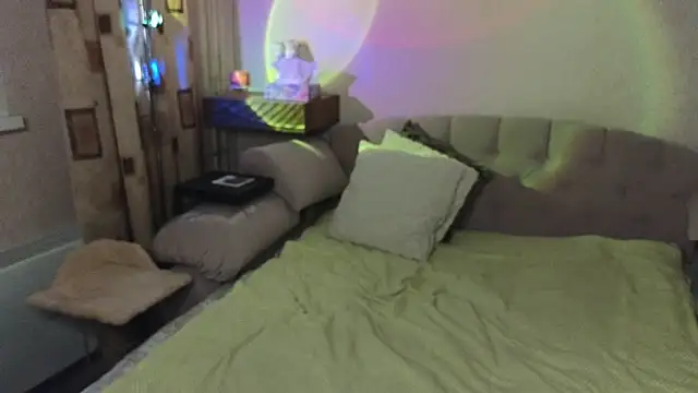 Snapshot of Vivian_Davis chatting on 02-02-26, 07:23 Vivian Davis online show from 02-02-26, 07:23