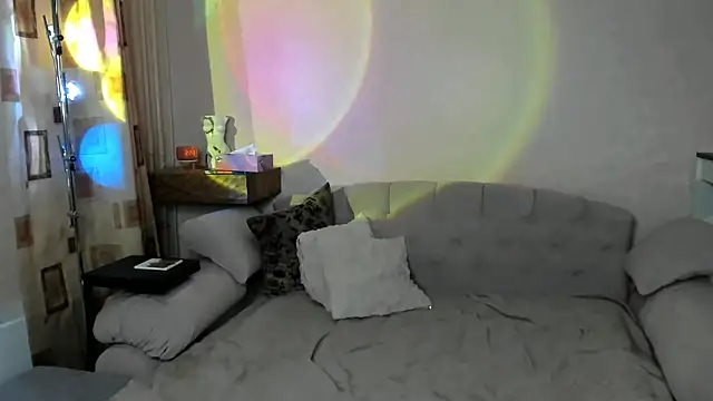 Snapshot of Vivian_Davis chatting on 03-05-26, 07:32 Vivian Davis online show from 03-05-26, 07:32