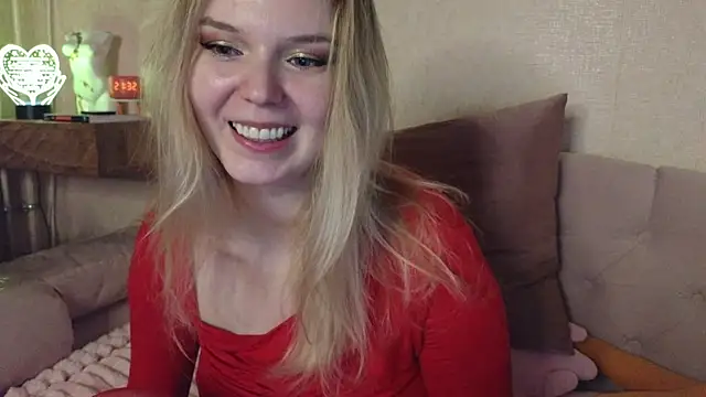 Snapshot of Vivian_Davis chatting on 03-18-26, 06:33 Vivian Davis online show from 03-18-26, 06:33